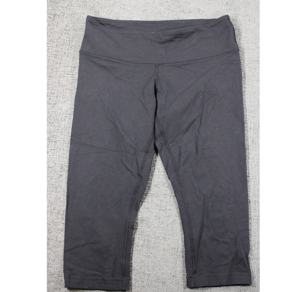 Lululemon Black Cropped Leggings Yoga Pants Capri Womens Size 6-8 Approx